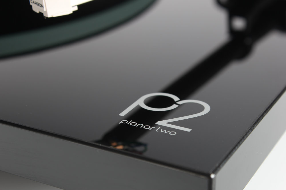 Rega Planar 2 Carbon