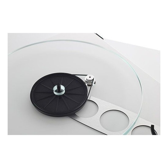 Rega Planar 3 med ND3-pickup, ljus ek