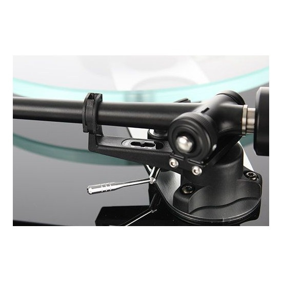 Rega Planar 3 med ND5-pickup, pianosvart