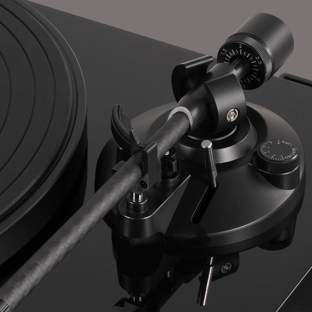 Audio-Technica AT-LPW50PB skivspelare med AT-VM95E-pickup, svart