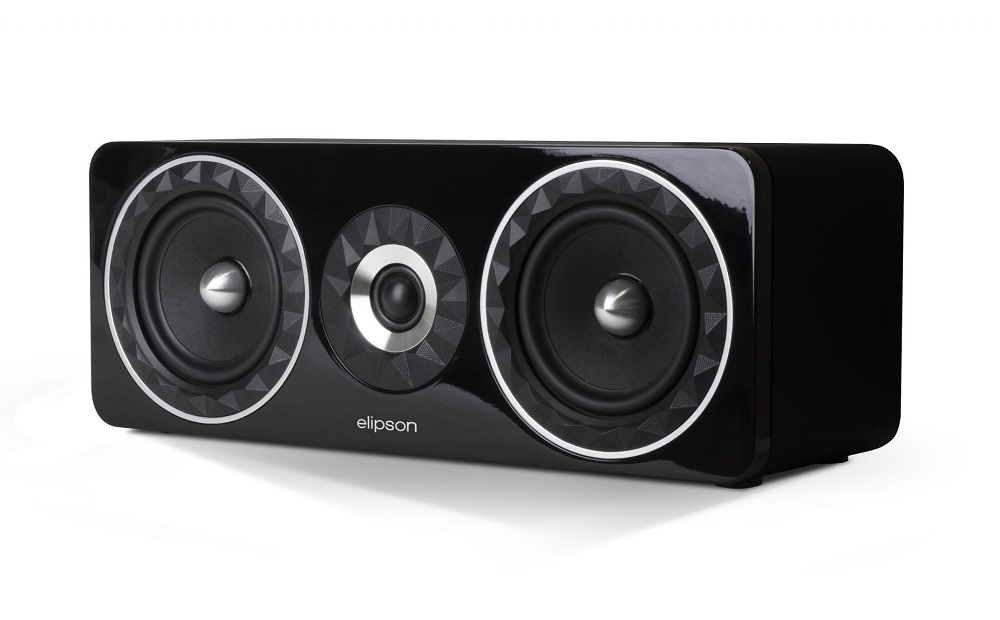 Centerhögtalare med två högtalarelement och en diskant i svart design.