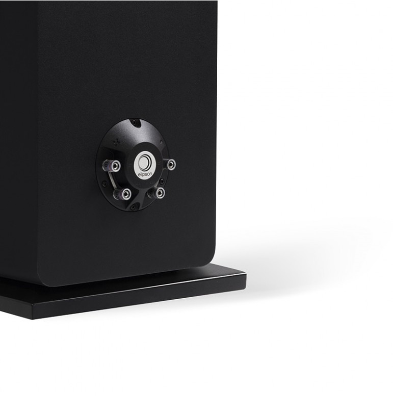 Svart golvhögtalare med rund bas och elegant design.