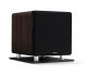 Elipson Prestige Facet Sub 10, valnöt En kvadratisk subwoofer med valnötsfinish och svart front.
