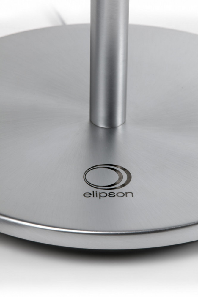 Stativ med rund bas i borstat metall för högtalare.