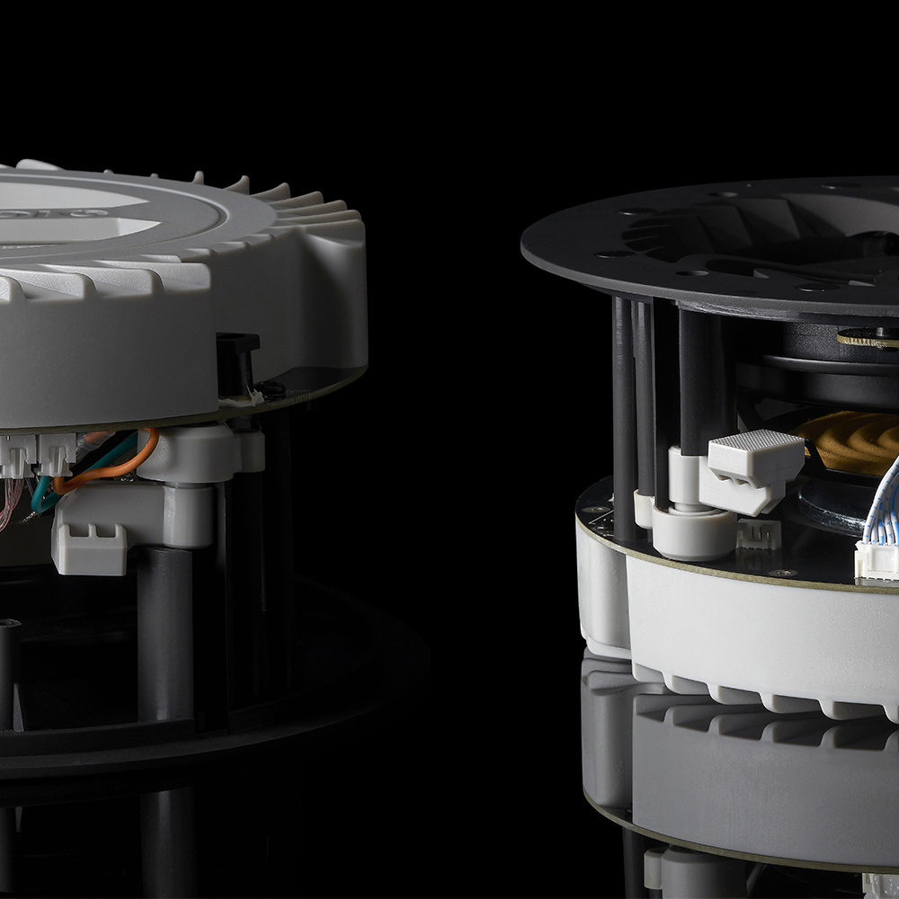 Inbyggd högtalare för flerkanals WiFi-ljud, modern design.