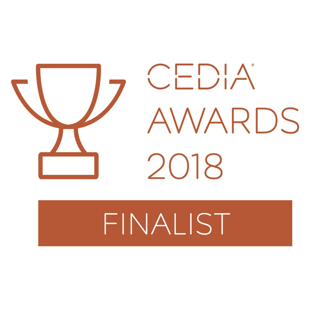 CEDIA Awards 2018-finalistlogotyp med en pokal och text.