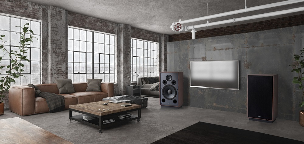 Modernt rum med stora fönster, soffa, TV, bord och Eltax Vintage PWR 1959 högtalare.