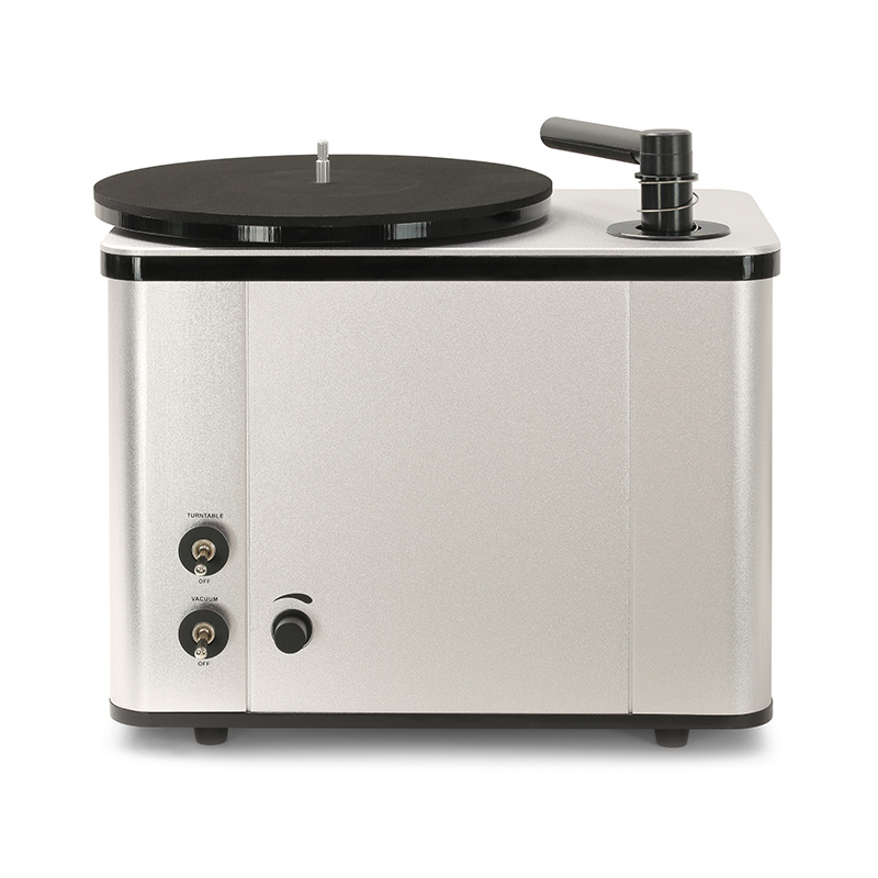 En motordriven skivtvätt med en rund platta och kontroller på sidan.