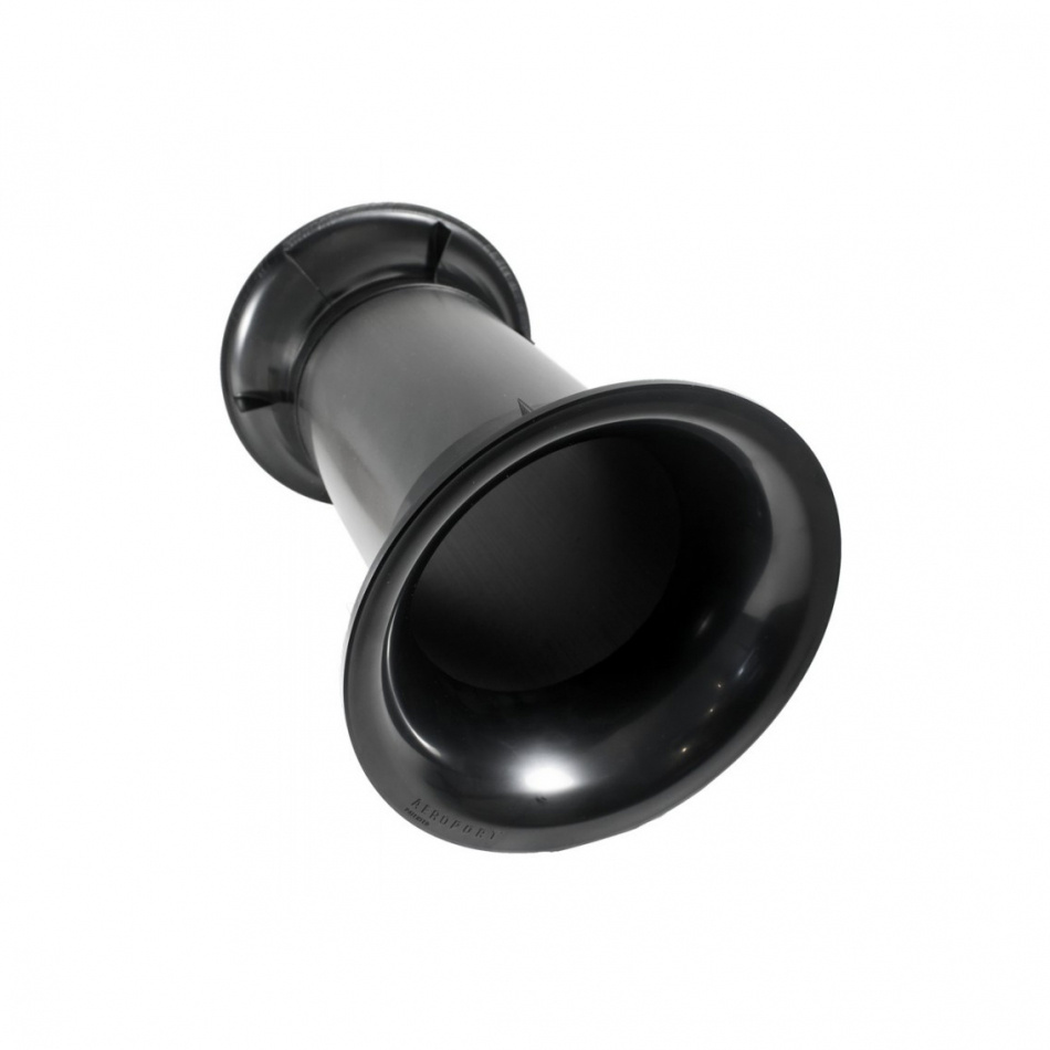 En svart luftkanal med rund öppning för ventilation.