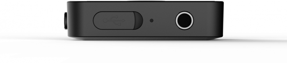 Bluetooth-adapter i svart med USB- och ljudutgång.