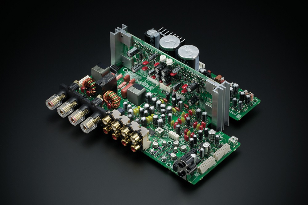 Onkyo R-N855 nätverksreceiver, svart