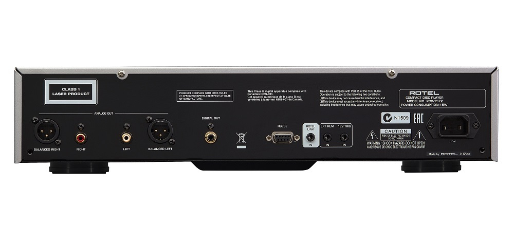 Rotel RCD1572, CD-spelare svart