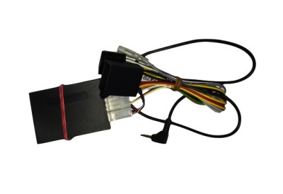 Rattstyrningskablage för Scania R, inklusive kopplingsuttag och ledningar.