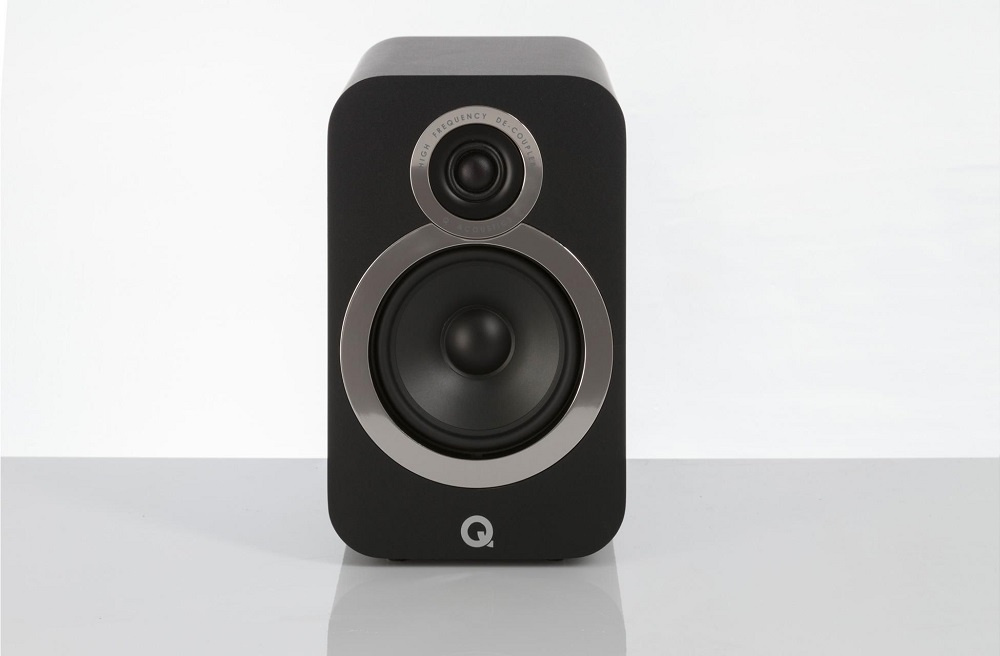 Q Acoustics 3020i stativhögtalare, svarta