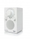 Tivoli Audio PAL BT, FM-radio med Bluetooth, vit En vit FM-radio med Bluetooth, rund dial och högtalargaller.