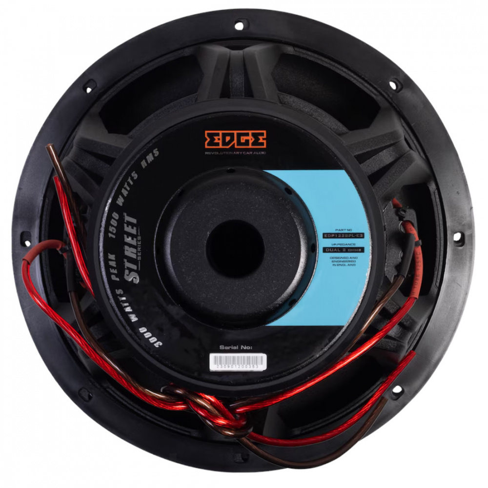 12-tums baselement med kraftfull design och anslutningar.