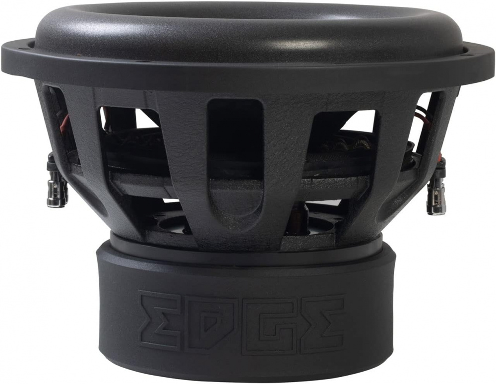 12-tums baselement med svart hölje och kraftfull design.