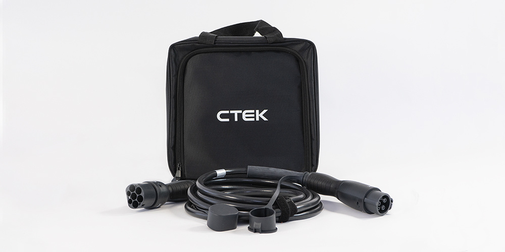 Laddkabel för elbil med väska, typ 1 till typ 2, 32A (7.4 kW).