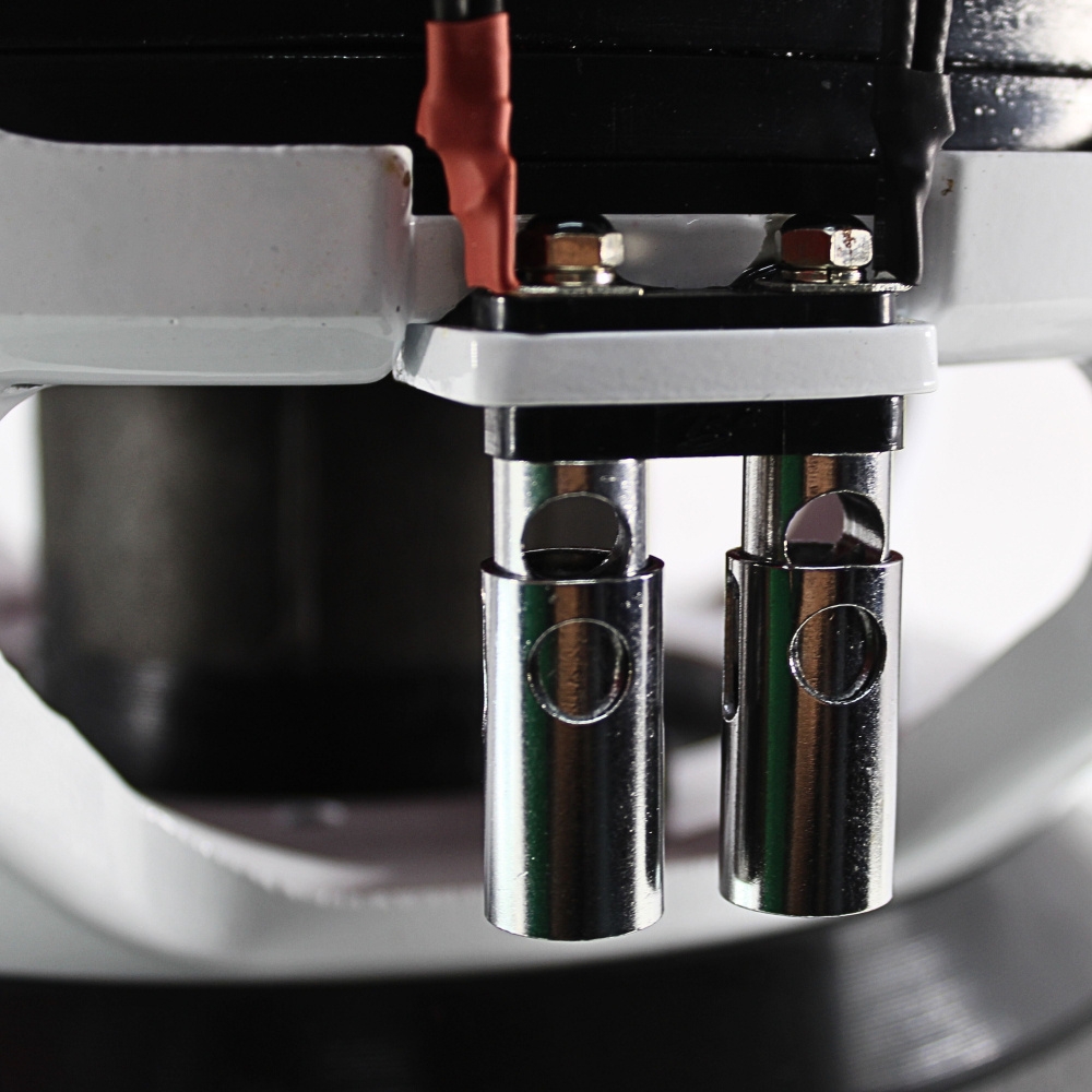 B2 Audio RAGE 12D1 V2, 12 tum baselement returexemplar