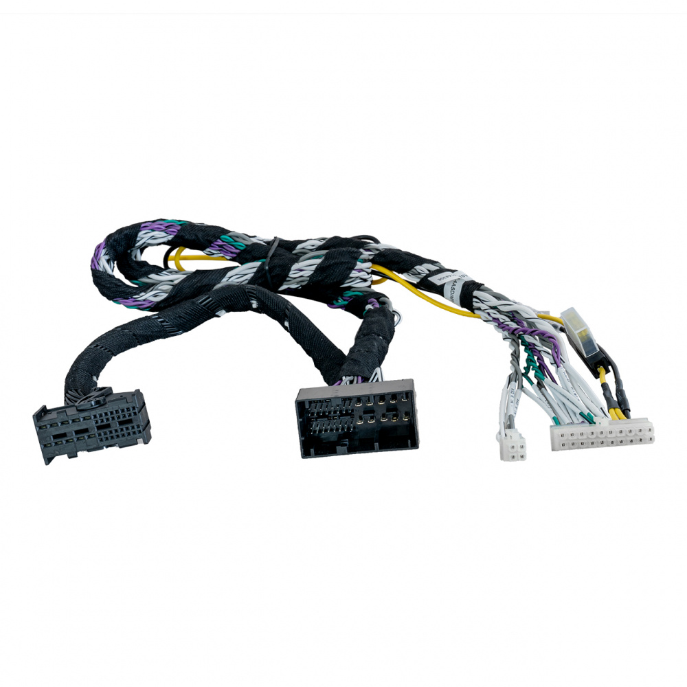 Kablaget Match PP-BMW 1.4ASD, 1 meter, med flera kontakter och färgade ledningar.