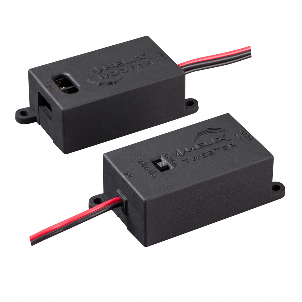 Två svart lådor för delegering av ljudsignaler, del av Helix PF K100.2.