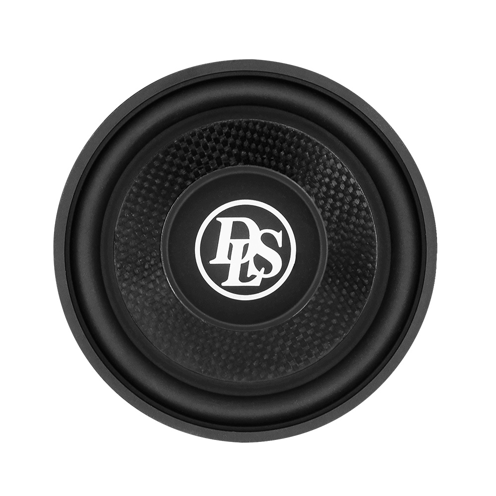 En rund bilhögtalare med svart design och DLS-logotyp.