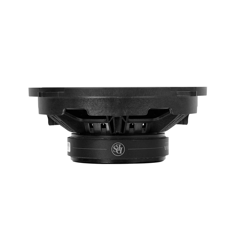 Högtalare med svart chassi, designad för Mercedes Sprinter.