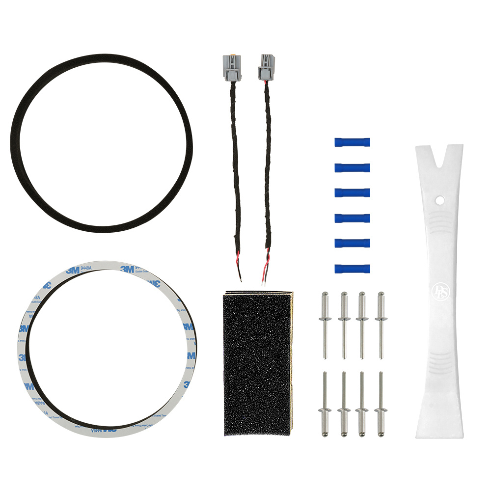 Koaxialhögtalare till Volvo med installationskomponenter och verktyg.