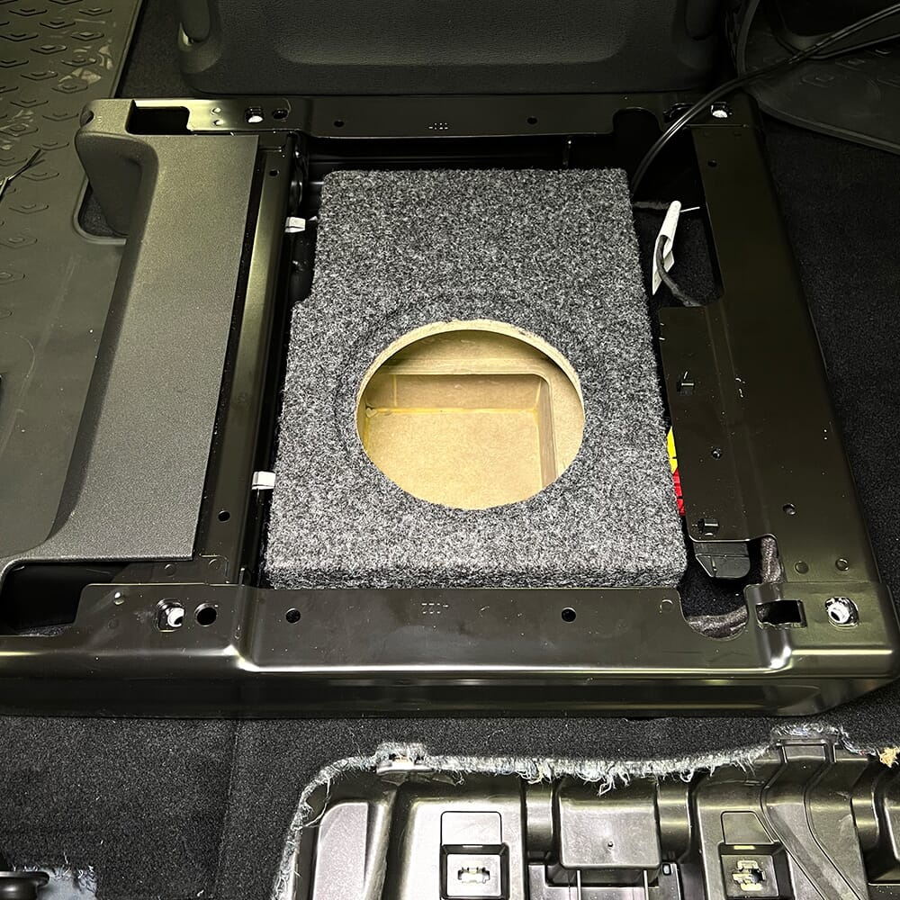 Modellanpassad tom baslåda till ID. BUZZ Cargo (2-sits)