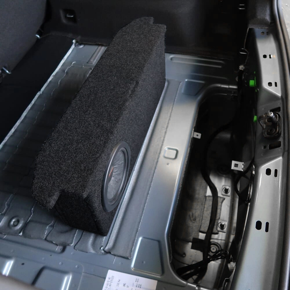 Modellanpassad tom baslåda för VW ID.3, placerad i bilen.