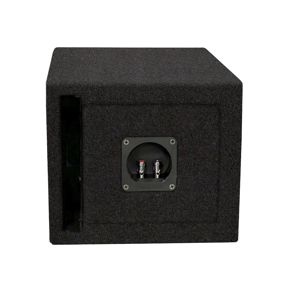 Tom baslåda i svart, rektangulär form med anslutning bak.