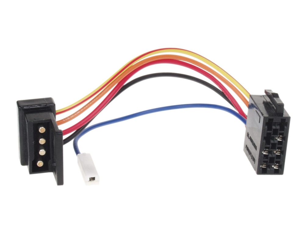 En adapter med flera färgkodade kablar och kontakter för Mercedes.