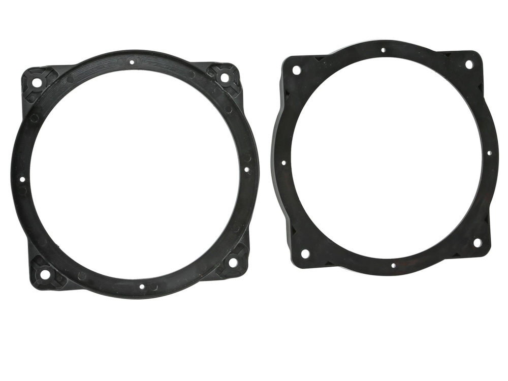 Två svarta högtalaradapterringar för Hyundai i40.