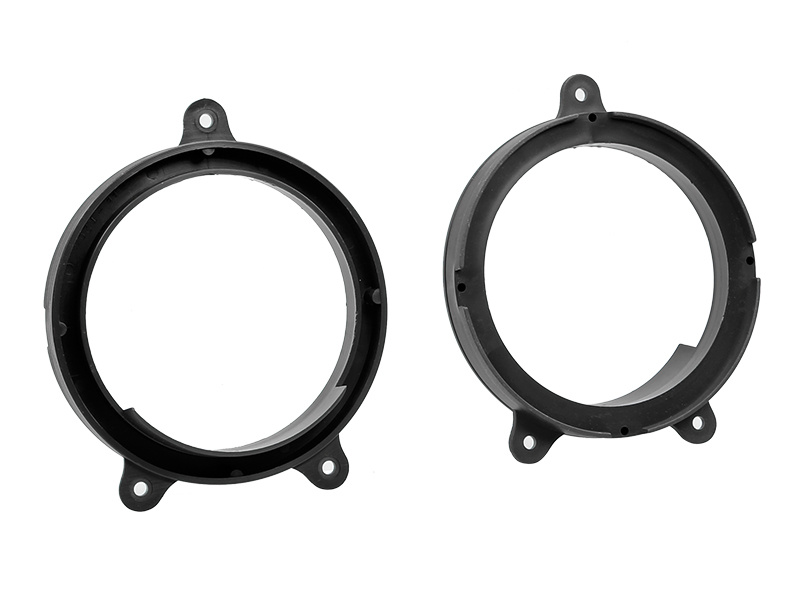 Högtalaradapter för montering av 5,25-tums högtalare.