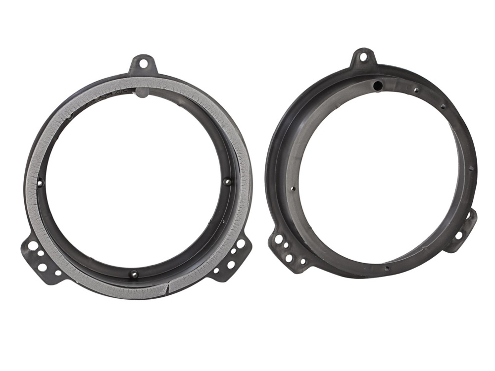 Högtalaradapter av plast, rund form, för Audi/Toyota/Seat. Ø165mm.