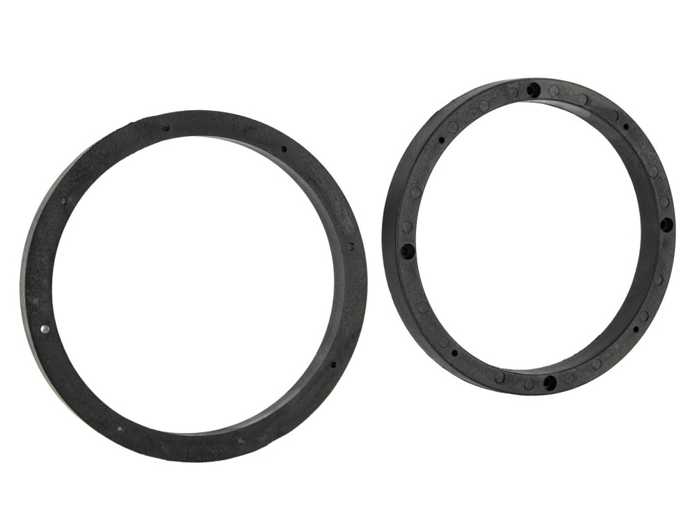 Två svarta högtalaradaptrar i plast, Ø165mm, 18mm, 2-pack.