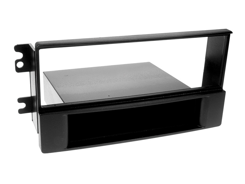 En svart stereoanslutning för Sportage II 2005-2008.