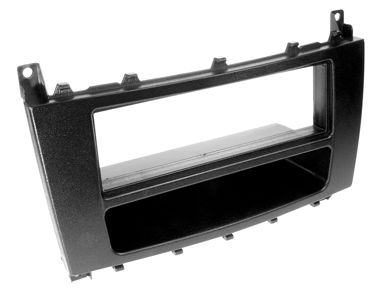 Svart plastfack för 1-DIN stereo till Mercedes C-klass 2004-2007.