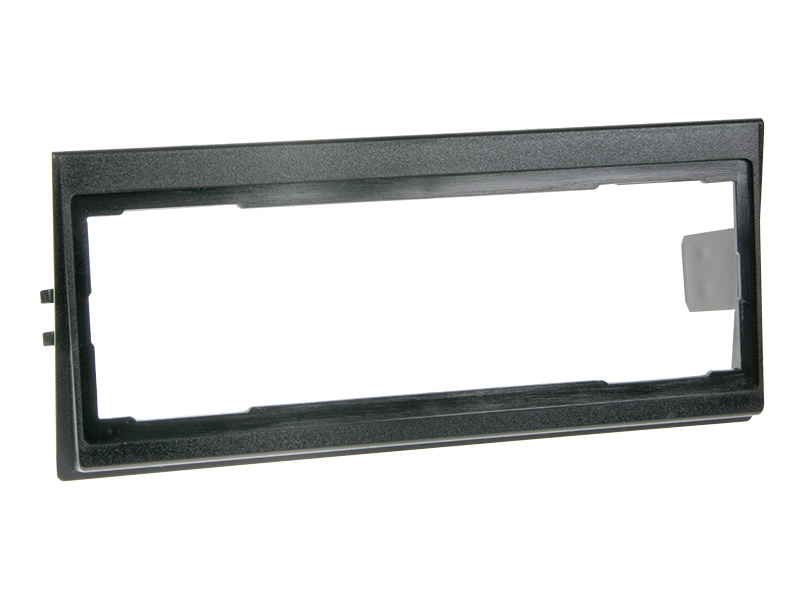 Monteringsram för bilstereo till Volvo 740/745 och 940/945.