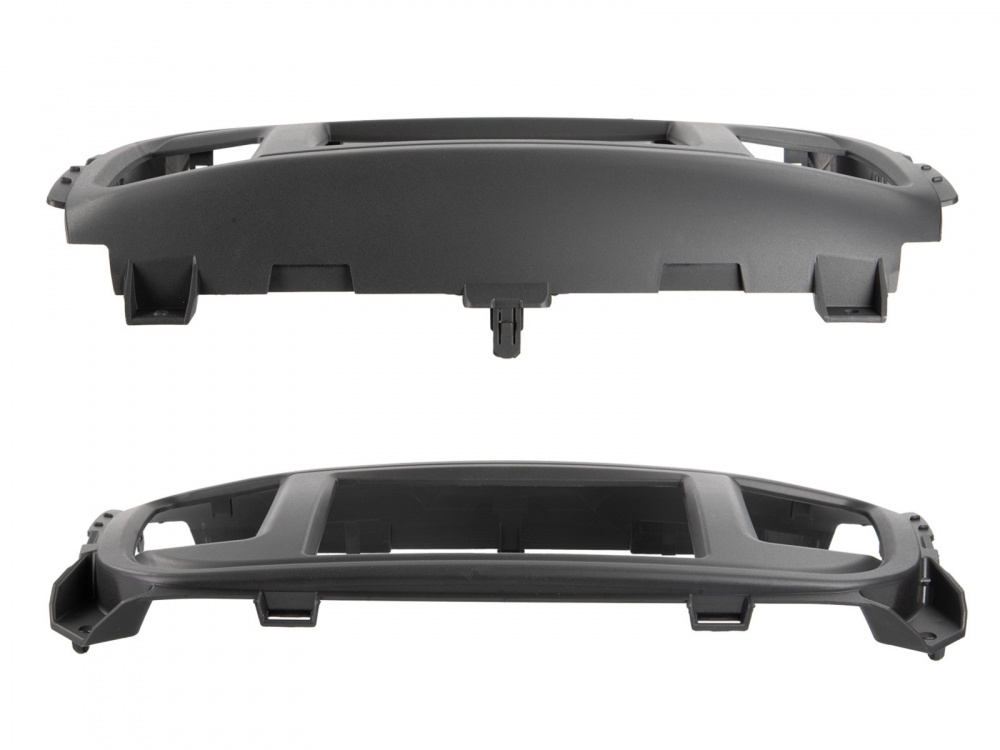 Monteringsram i svart plast för bilstereo, 2-DIN, passar flera bilmodeller.