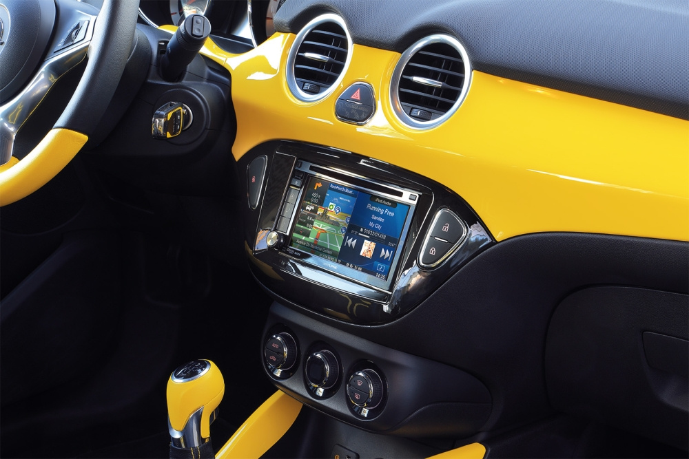 Monteringsram 2-DIN Opel Adam/Corsa E, piano black