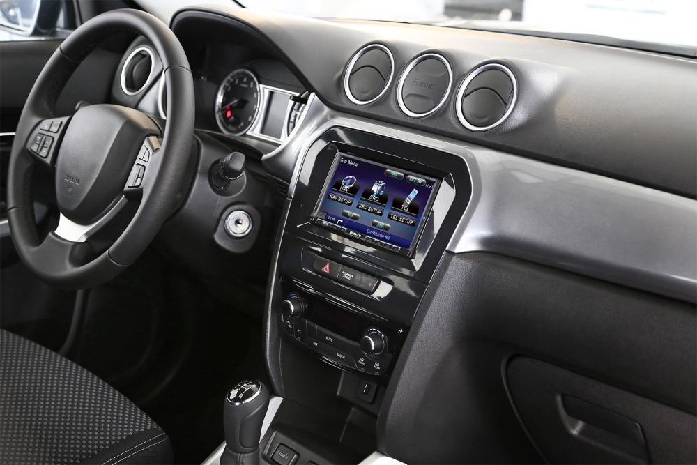 Monteringsram 2-DIN Suzuki Vitara, piano black