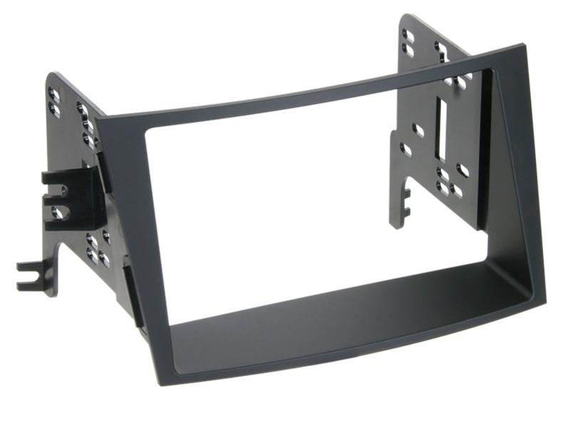 Monteringsram för 2-din stereo i Subaru Legacy/Outback 2010.