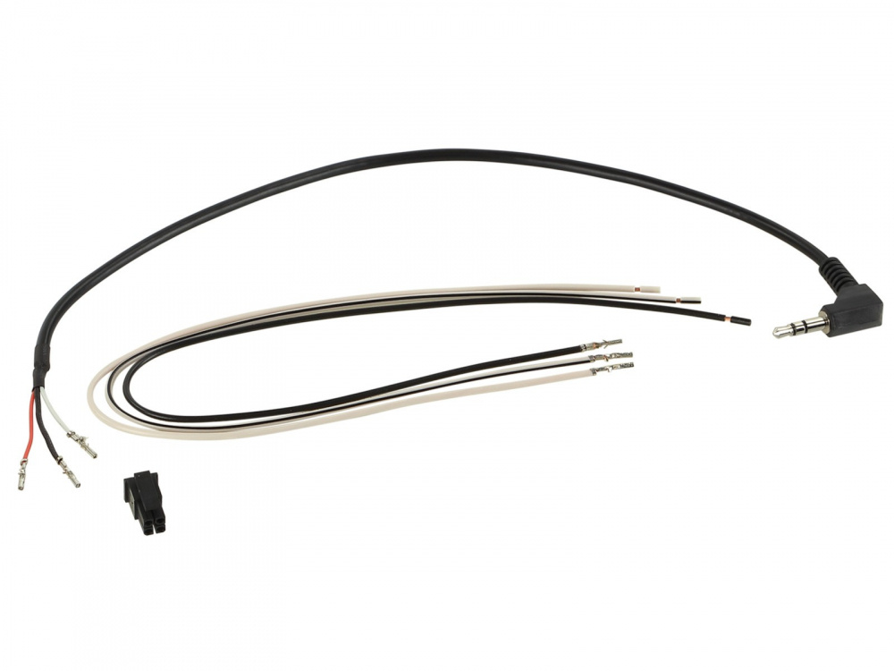 Adapterkabel med kontakter för bilstereoinstallation.