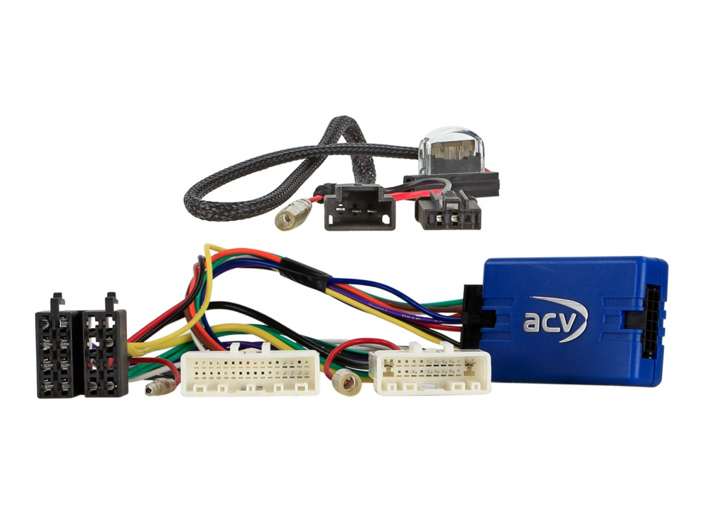 Ett installationskit med kablar och kontakter för Dacia Duster 2021-2024.