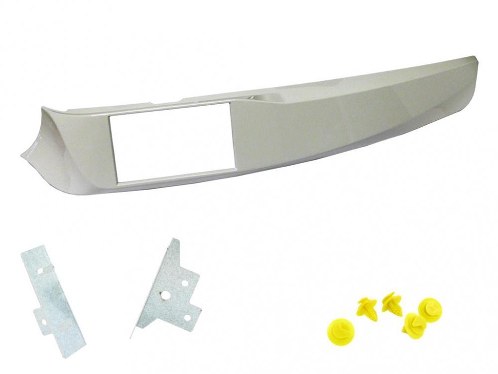 Monteringsram för dubbel-DIN stereo till Alfa Romeo Giulietta 2010-2014.