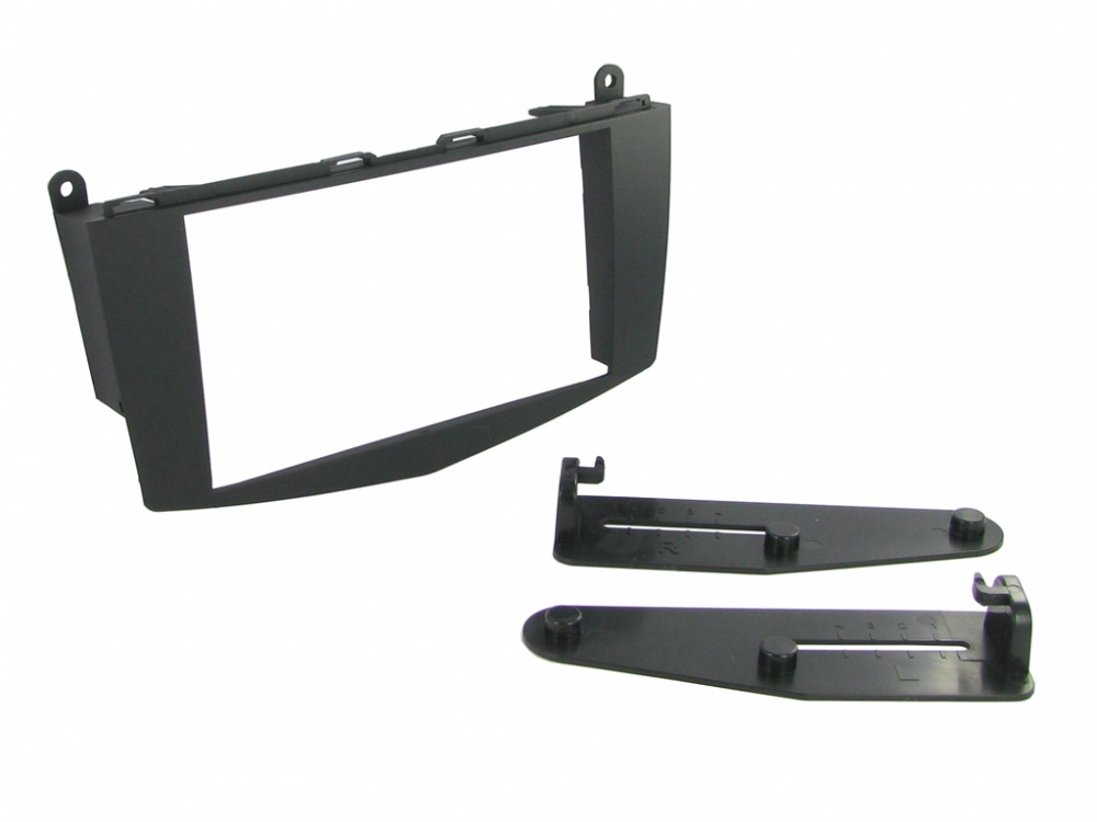 Monteringsram för 2-DIN stereo, kompatibel med Mercedes C-klass W204 07-11.