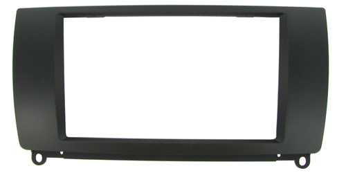 Monteringsram för dubbel DIN-installation, svart plast, för Rover 75.