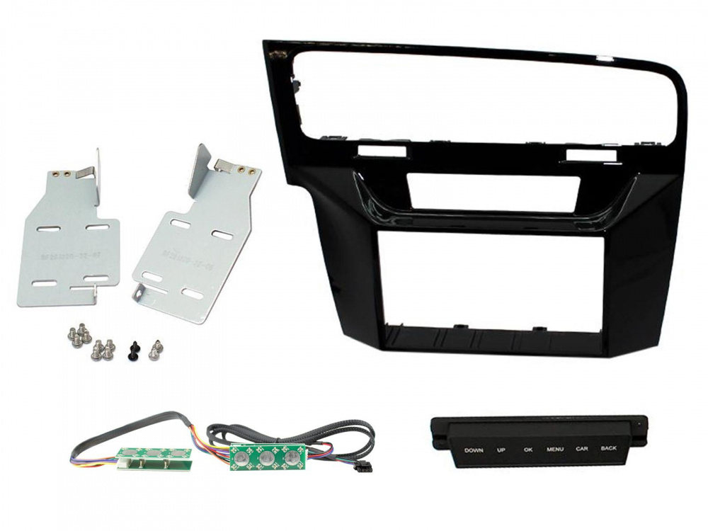 Monteringsram och tillbehör för 2-DIN installation i Volkswagen Golf Mk7.