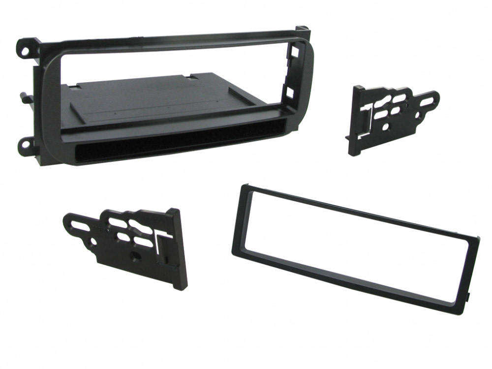 Monteringsram för bilradio med olika fästen för Chrysler/Dodge.